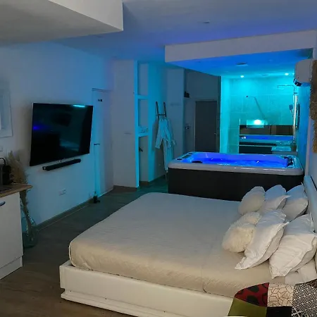 Superbe Avec Jacuzzi Patio Et Sauna דירה לה קיוטאט